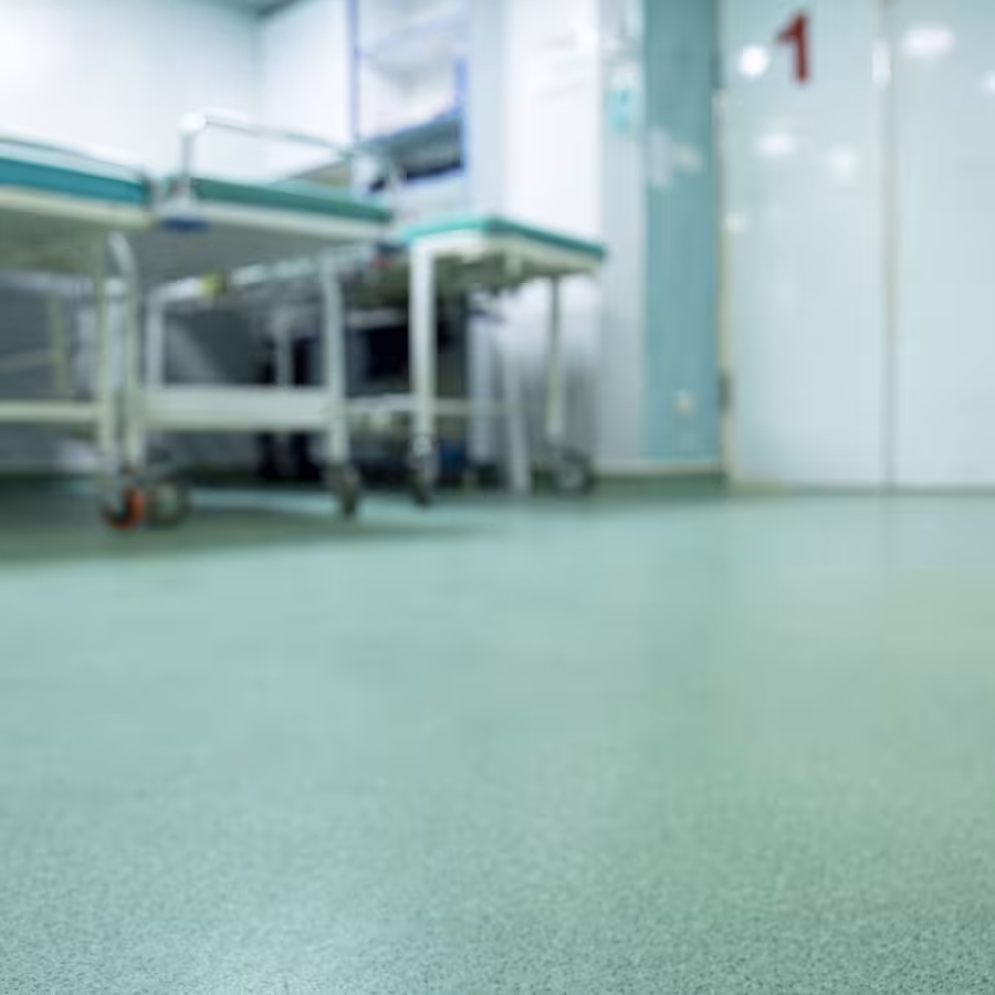 نمونه کار کفپوش فترا در کلینیک جراحی محدود