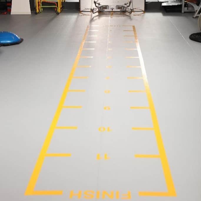 نمونه کار کفپوش پایافلور در باشگاه بدنسازی