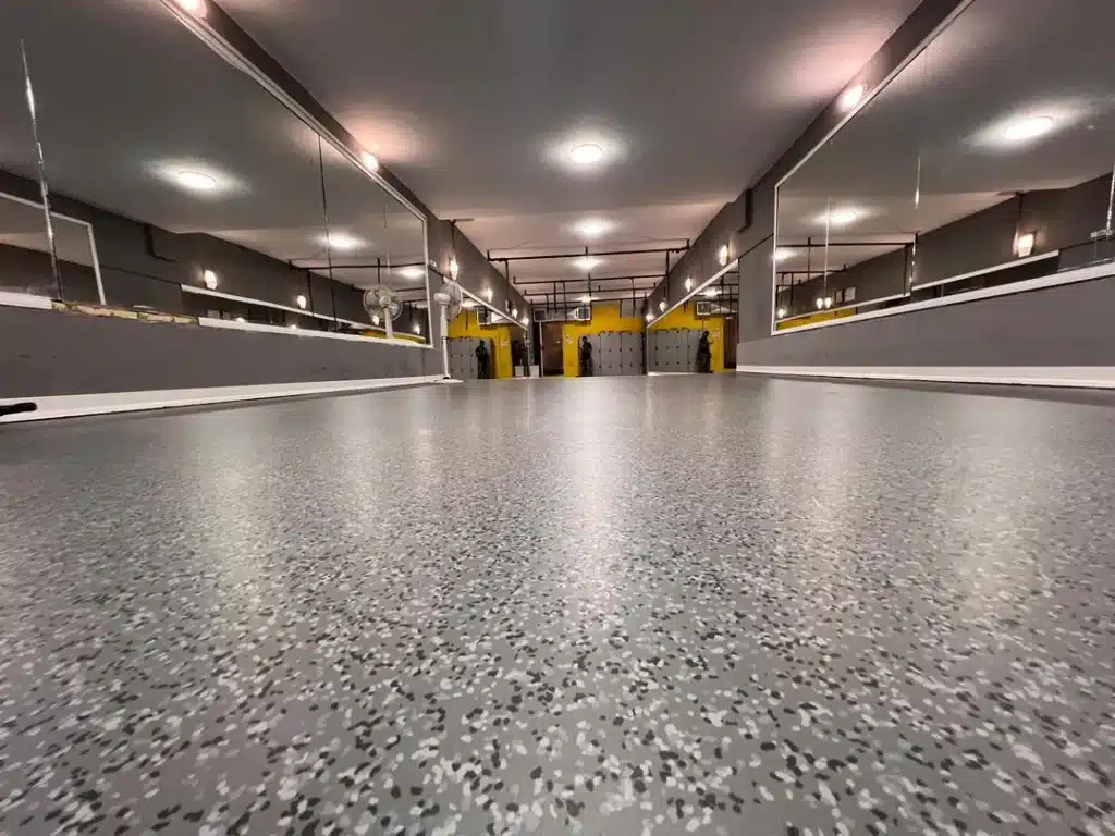 نمونه کار کفپوش نورای آلمان در باشگاه مهرآرا